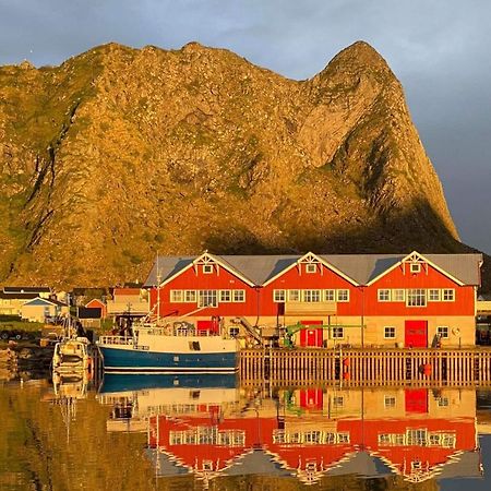 Апартаменты Bensvik Brygge Vaeroy Экстерьер фото